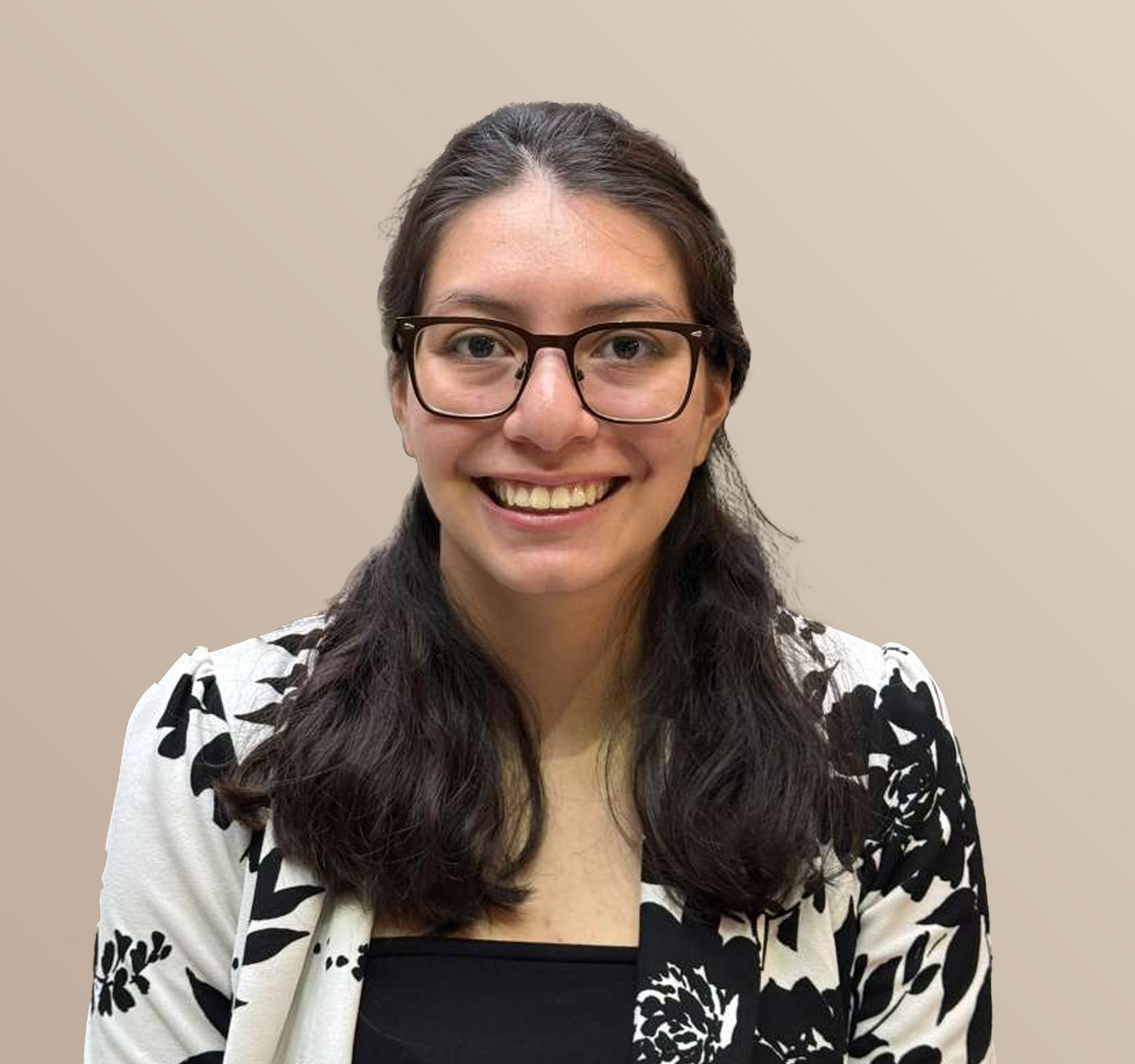 Paragon-Acquisitions_profile_gabriela-lopez